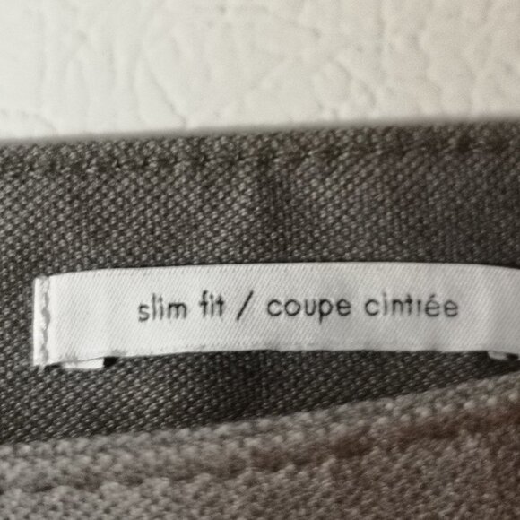 Calvin Klein Men's Size 34/32 Slim Fit Straight Leg Grey Casual / Dress Pants - Picture 4 of 6